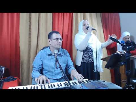 MARIA FAJARDO - HAY VICTORIA