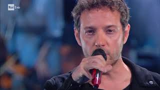 Massimo Di Cataldo canta &#39;Il mondo&#39; - Ora o mai più 15/06/2018