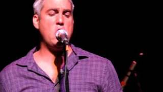Taylor Hicks singing "What's Right is Right" in Bay Shore, NY