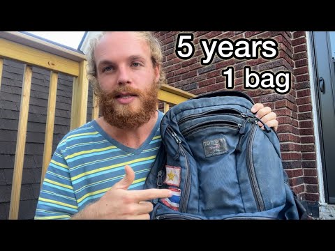 The Ultimate Minimalist Travel Backpack!? - Tom Binh Synapse 25 Longterm Review