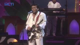 Download lagu Rhoma Irama - Puja ( Wahai Pesona ) Live Joget 29 Des 2000 mp3 Download lagu Rhoma Irama - Puja ( Wahai Pesona ) Live Joget 29 Des 2000 mp3