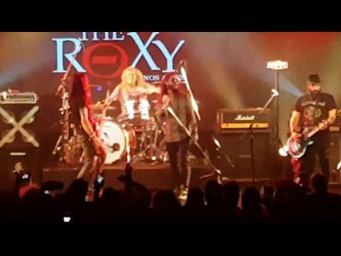 Steven Adler + Son of a Gun - Back Off Bitch (Live at The Roxy Bs.As.)