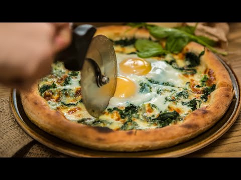 Breakfast Pizza: The 3 Best Pizza Toppings to Sink Your Teeth Into