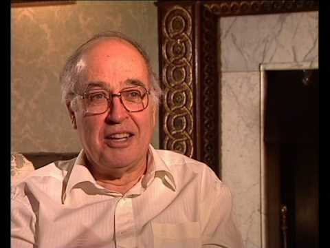 Michael Atiyah - How mathematics can become an obsession (27/93)