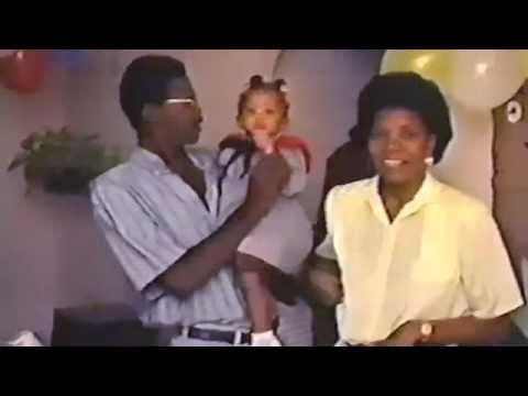 Dentro Ali - Luedji Luna