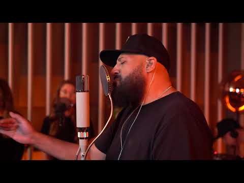 Moses Pelham - HOLD ME (LIVE IN DEN CIRCLE STUDIOS BERLIN) (Official 3pTV)