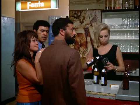 LA PAURA MANGIA L’ANIMA (1973) di Rainer Werner Fassbinder, con Brigitte Mira e El Hedi ben Salem