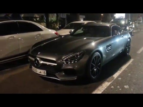 Aston Martin V12 Vantage S