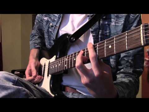 Queens Of The Stone Age - God Is In The Radio on guitar