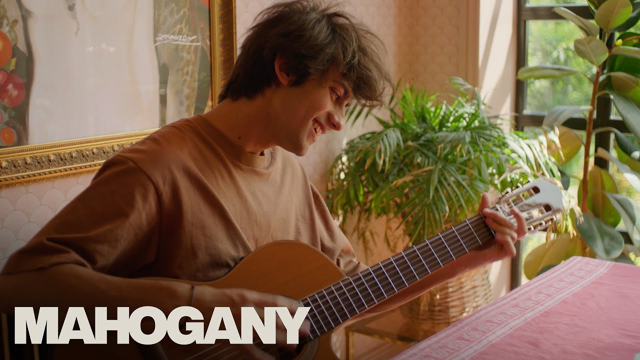 aron! | Mahogany Session