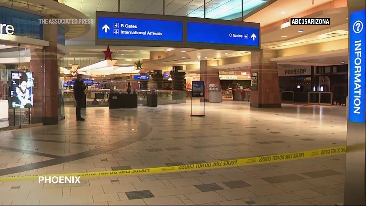 Christmas shooting at Phoenix airport leaves 3 people wounded, 1 stabbed