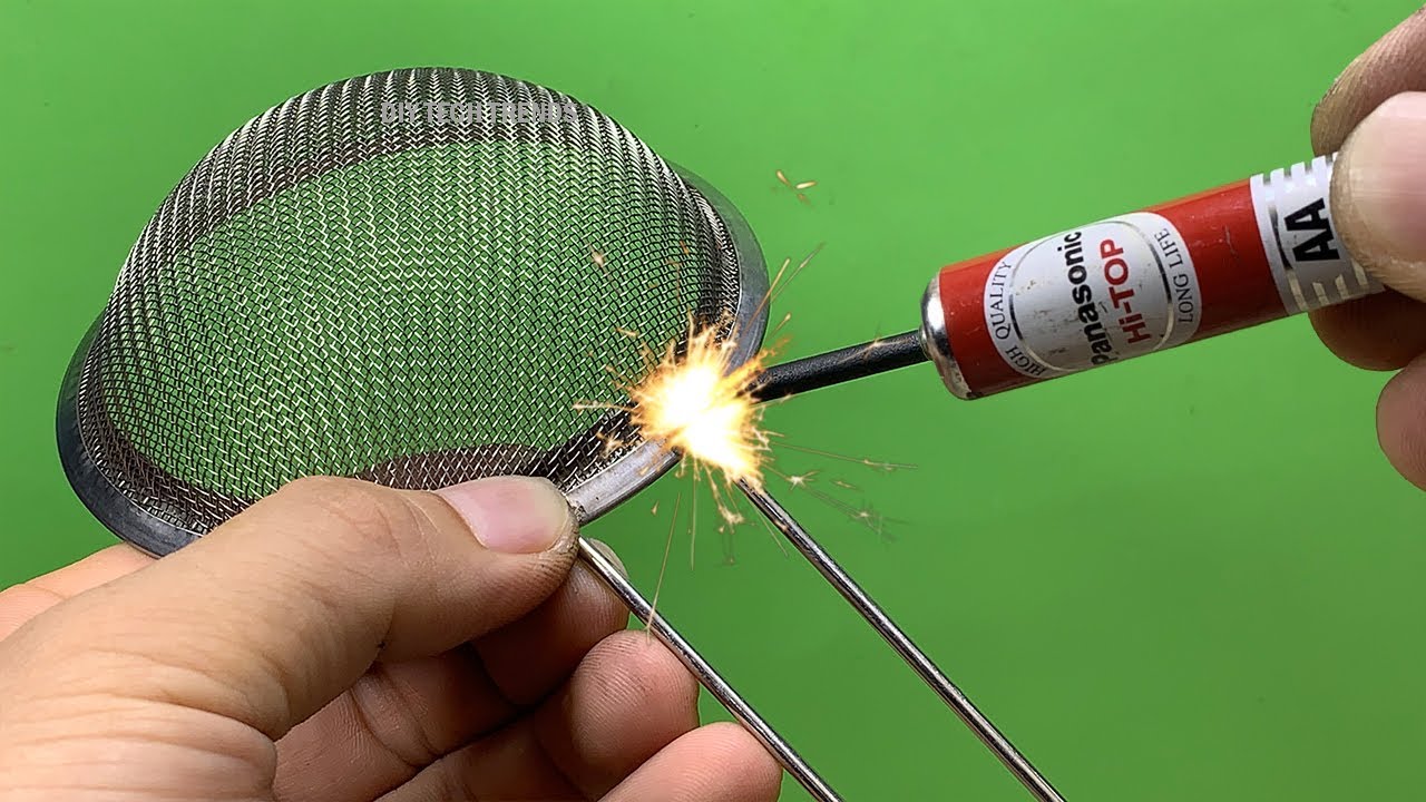 How To Make Simple Welding Machine From 1.5V Battery! Recycle used 1.5v aa Batteries