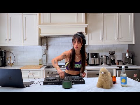 Deep House Music To Feed Your Soul