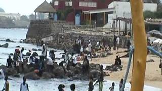 preview picture of video 'Sur l' île de Ngor , chez Seck'