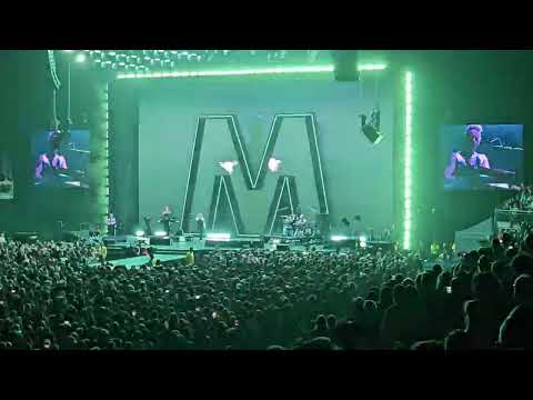 Depeche Mode live - Everything Counts - London - O2 arena 22 January 2024