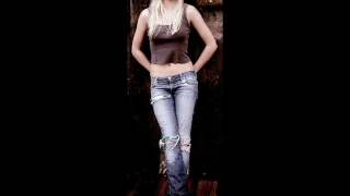 The-Beu-Sisters... Catch-Me-If-You-Can...