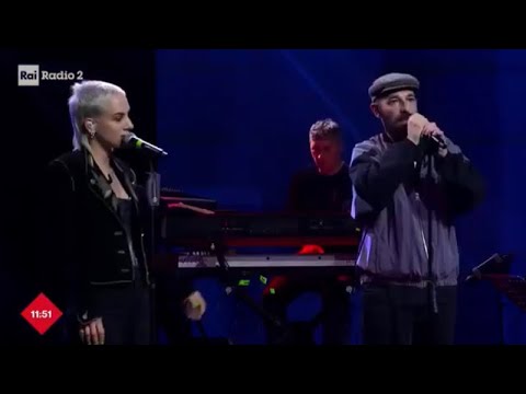 Coma_Cose cantano Anima lattina a Radio2 Social Club - 30/04/2021