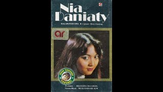 Download lagu Nia Daniaty ~ datanglah kasih mp3 Download lagu Nia Daniaty ~ datanglah kasih mp3