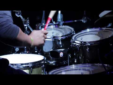 Hilario Bell - Guitar Center 2013 Drum-Off Finalist
