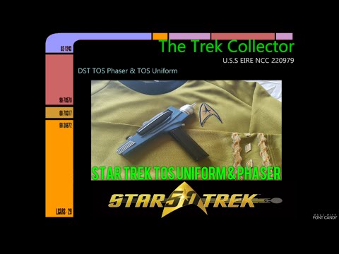 The Trek Collector TOS Uniform & Phaser