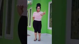 Download lagu Tante lagi mabuk mp3 Download lagu Tante lagi mabuk mp3