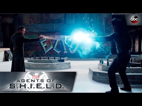 Lash vs. Hive - Marvel's Agents of S.H.I.E.L.D. Kick@$$ Move of the Week