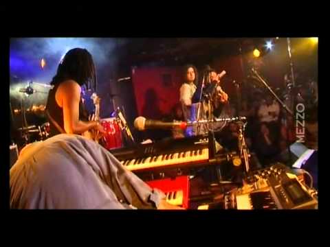 JOE ZAWINUL SINDYCATE - live in Paris (2004).mpg