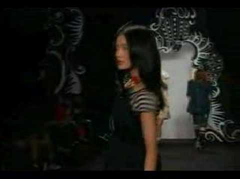 Anna Sui Spring/Summer 2007 Fashion Show Part 1