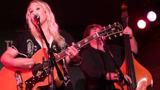 Catherine Britt - Hillbilly Pickin&#39; Ramblin&#39; Girl