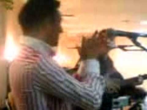 nietos de la rumba en una boda gitana en jaen