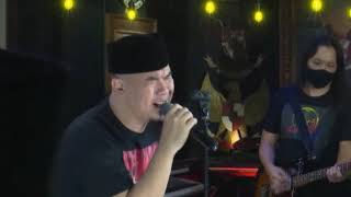 Download lagu KULDESAK - Ahmad Band mp3 Download lagu KULDESAK - Ahmad Band mp3
