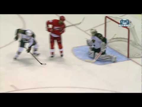 Todd Bertuzzi Lucky Break Goal vs Minnesota Wild Jan 25 2013