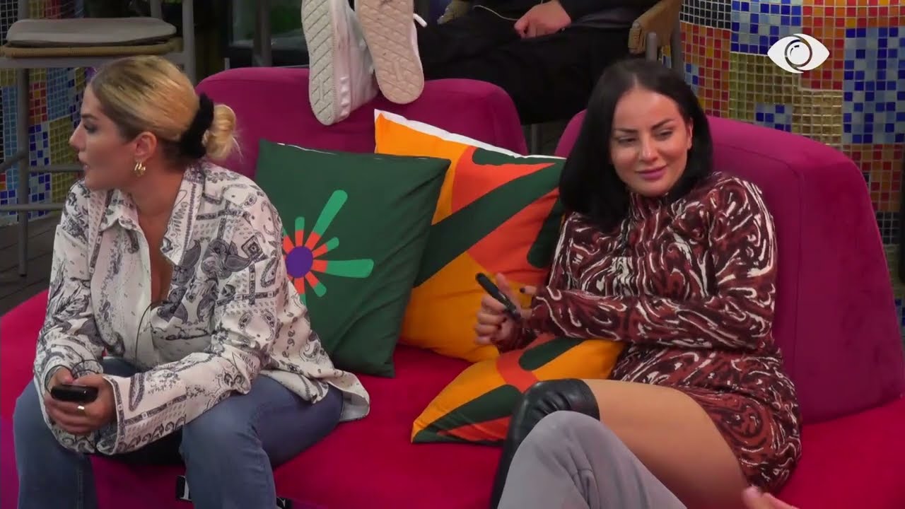 “Ilnisa rri urtë se i kam thënë unë të fiket”/ Sara debaton me Julin: Po bëni sikur ziheni…