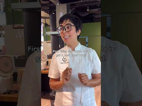 Chili oil recipe from our Chinese cooking class for domestic helpers - sign up on COMMUNEKITCHEN.COM