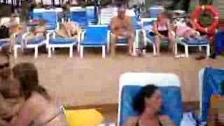 preview picture of video 'Hotel en Playa Blanca'
