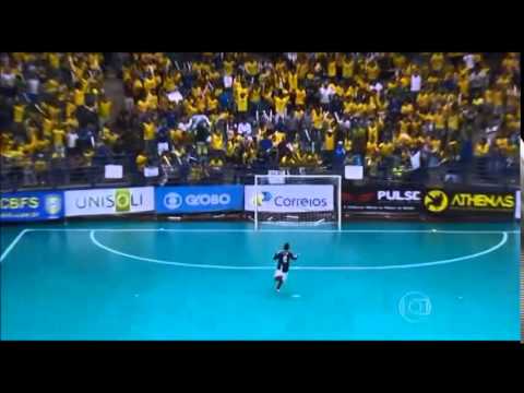 Golaço de Falcão no Grand Prix 2014 de Futsal - Brasil 7x2 Colômbia