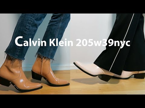 download lagu mp3 mp4 Barneys Warehouse Calvin Klein, download lagu Barneys Warehouse Calvin Klein gratis, unduh video klip Barneys Warehouse Calvin Klein