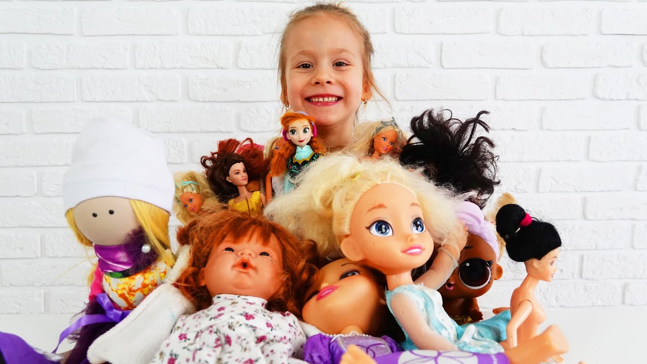 Куклы видеоклипы. Куклы видеоклипы. Куклы беби элайв. Зырики тв куклы. Кукла на роликах.