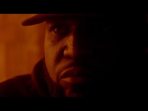 Connaisseur Ticaso - Sortie de secours (Vidéoclip officiel)