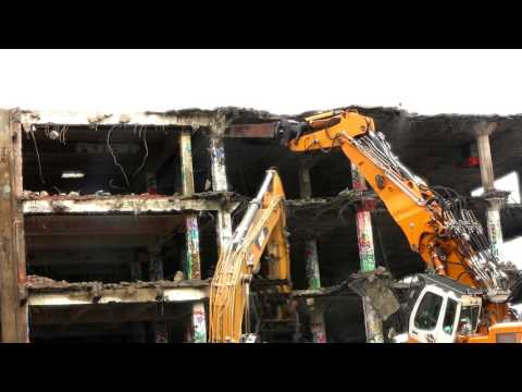 Removing Tower 2 - Erez Navon, Barak Afik