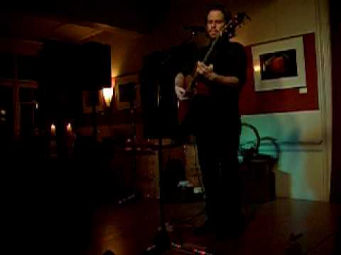 Dave Tate -  The Solitude Of Here (live)