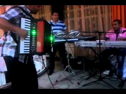 Formatia Trei stele Berzunti