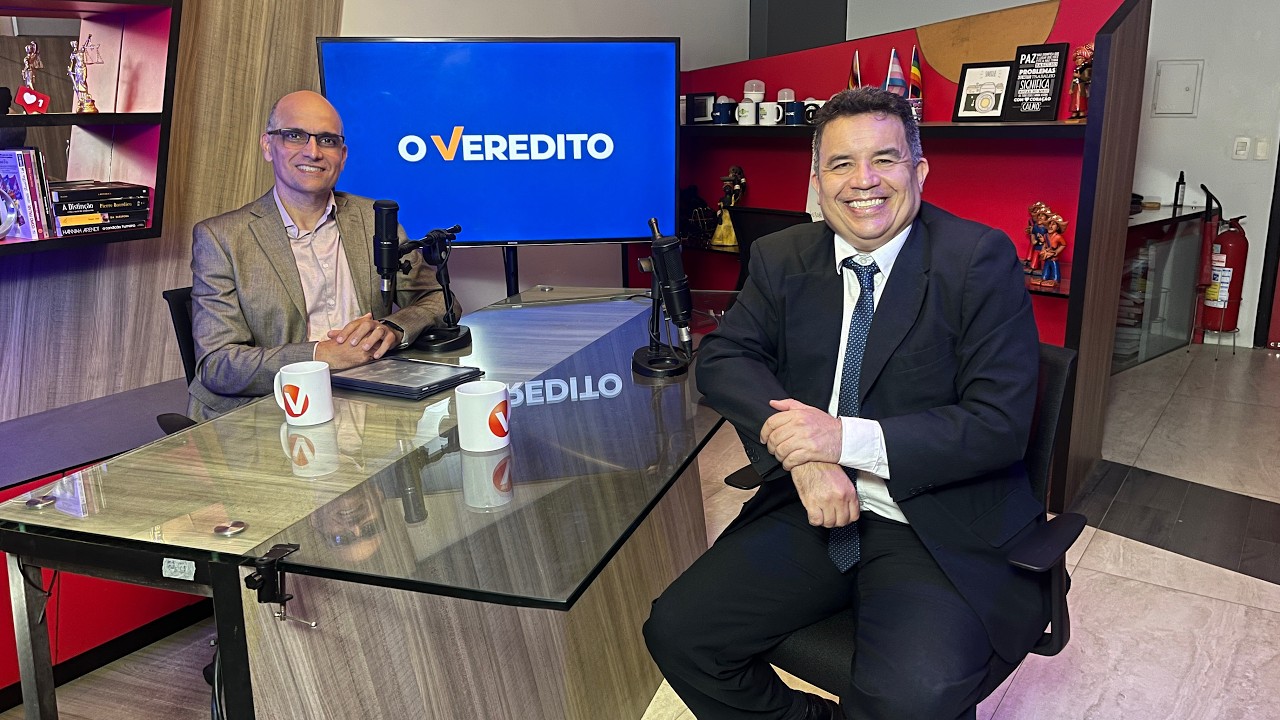 Brasil, EUA, China e os Limites do Direito Internacional | Paulo Henrique Portela