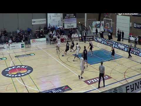 Sidney Umude # 13 (USA-NIG) / Svendborg vs Ebaa (Nov 6, 2019)