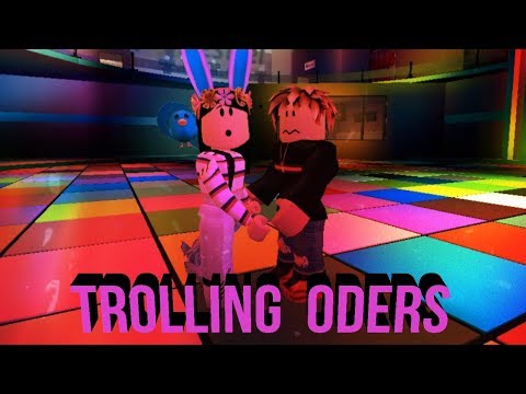 Trolling The Clown In Roblox Apphackzonecom Roblox Meaning Of Thumbnail - flamingo youtube roblox trolling it in hide