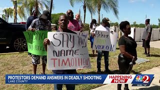 Family of man shot, killed by Lake County deputies protest at sheriff's office