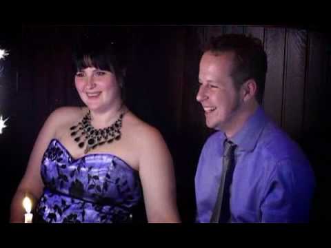 download lagu mp3 mp4 10 Jaar Getrouwd, download lagu 10 Jaar Getrouwd gratis, unduh video klip 10 Jaar Getrouwd