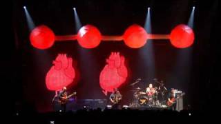 The Pixies - La La Love You (Live 2009)