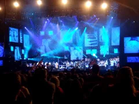 Kerry Ellis and Brian May - ANTHEM ~ Proms in the Park 2010