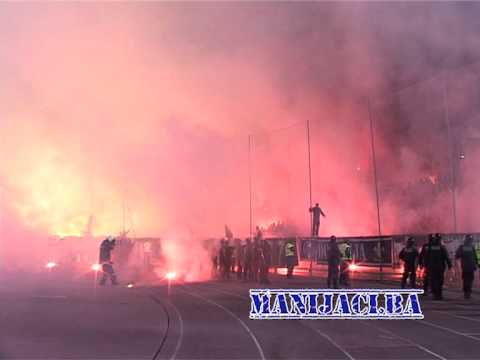 FK Sarajevo - FK Željezničar 0:0 THE MANIACS 1987 (bakljada)